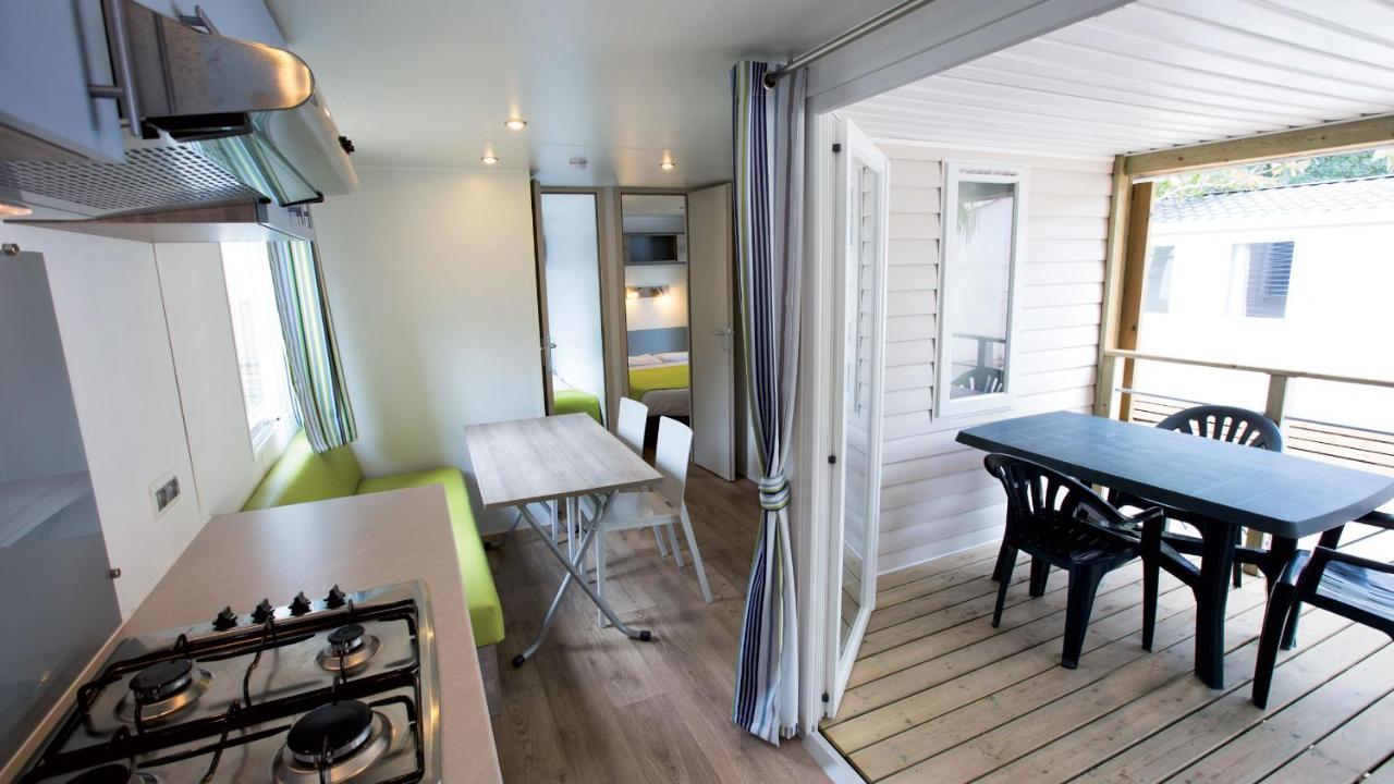 Club Vacances Bleues Domaine De Chateau Laval Gréoux-les-Bains Kültér fotó